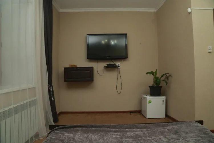 Vip Mini Hotel 塞米伊 外观 照片