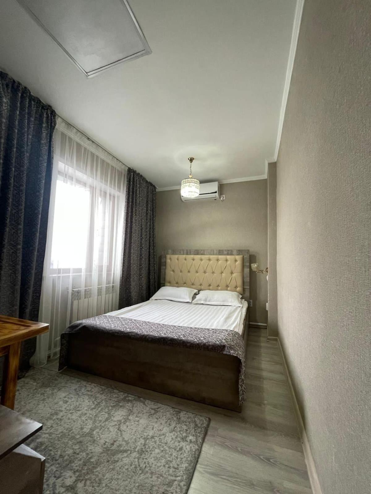Vip Mini Hotel 塞米伊 外观 照片
